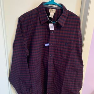 Men’s LLBean NEW long sleeves button up flannel